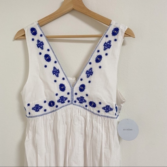 En creme white with blue embroidered vneck sleeveless tunic dress NWT - Picture 2 of 7